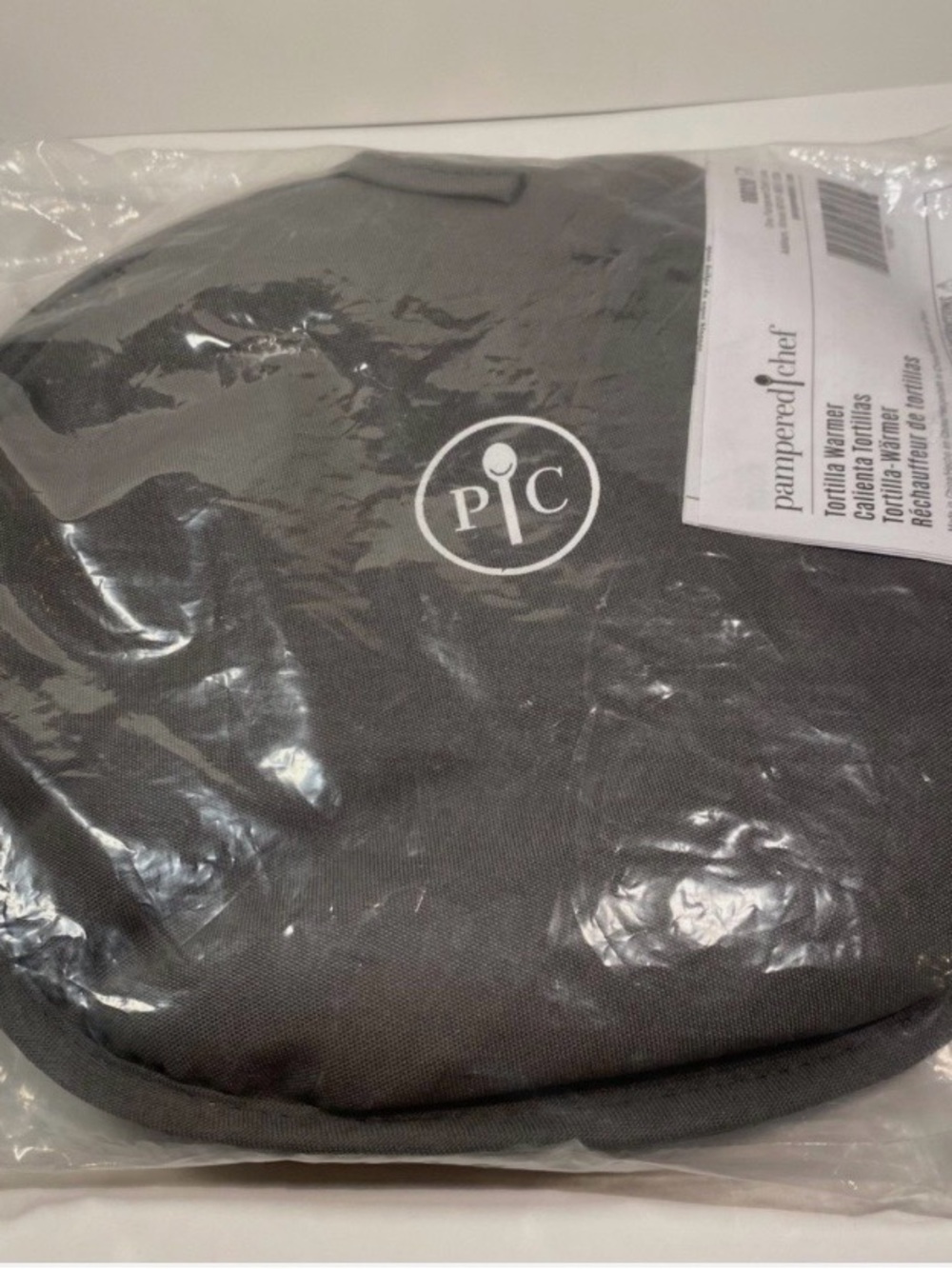 Pampered Chef Gray Tortilla Warmer - New in Package